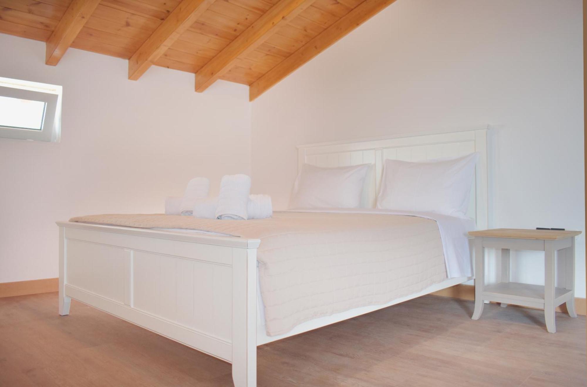 Bay View Suites Vasiliki  Exterior photo